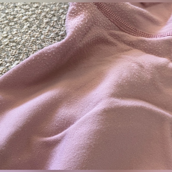 Lululemon Vintage Mauve Leggings. Size 2. - Picture 10 of 10